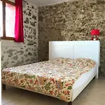 Apartment O'gites Des Colombes Colombiers (Herault)